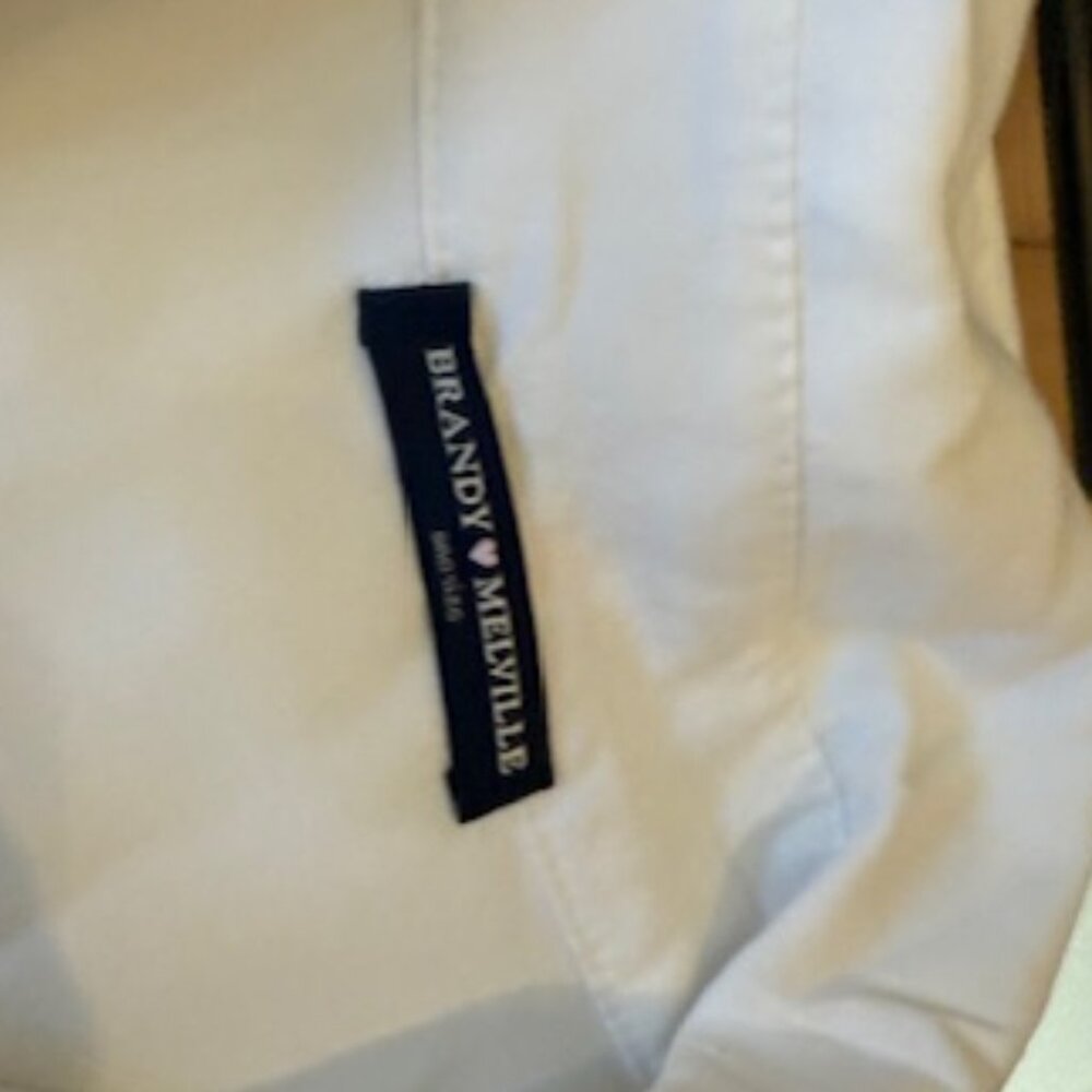 Brandy Melville Boxy White Button Up Short Sleeve Shirt - One Size - Picture 2 of 6